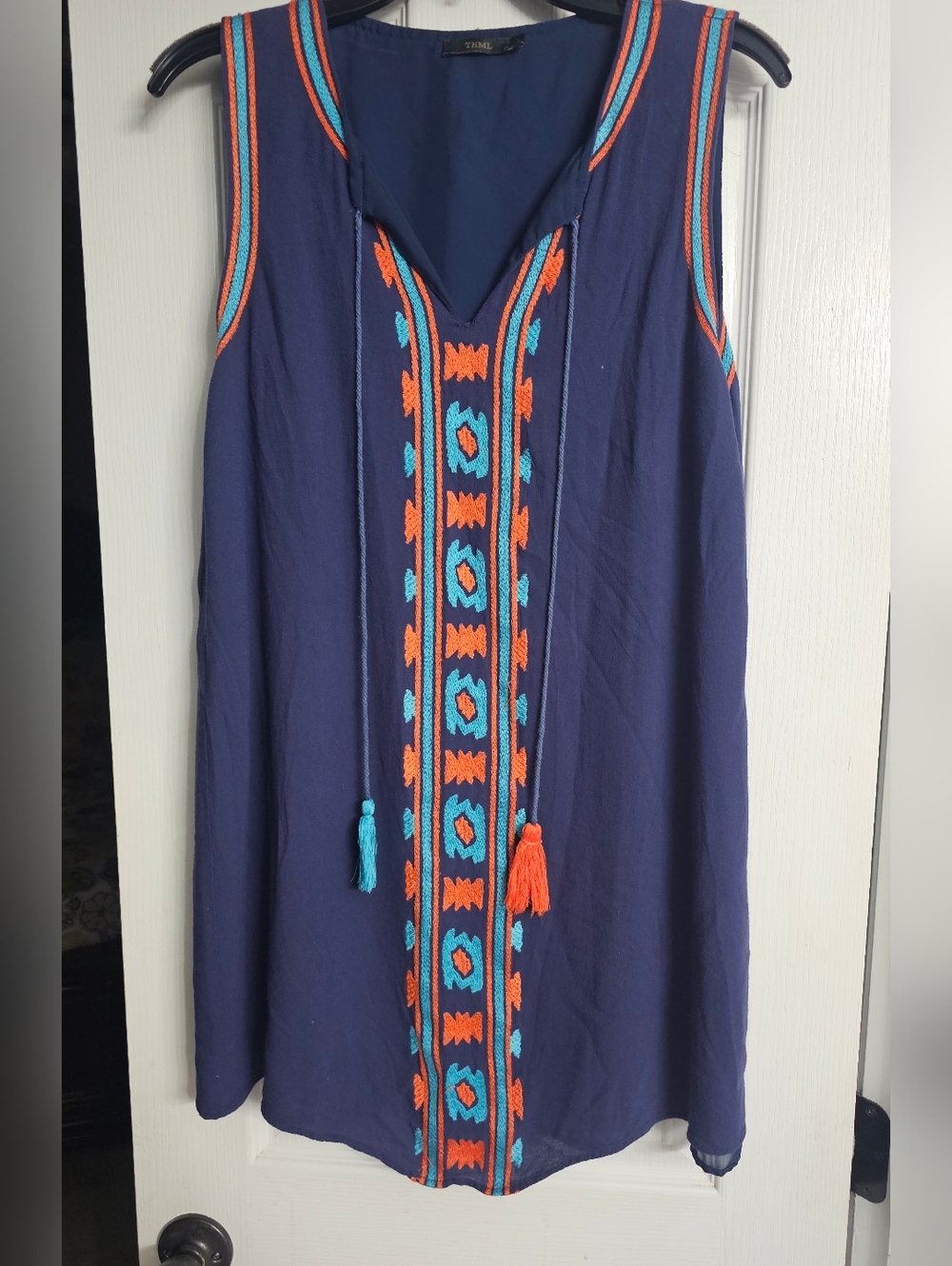 THML Navy Sleeveless Embroidered Tassel Shift Dress Size Large - Picture 2 of 9
